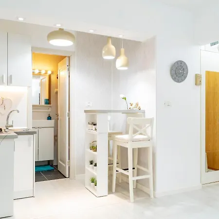 Best Central Old Town - Bright Studio 아파트 부쿠레슈티